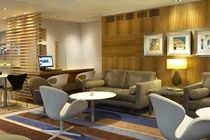 Premier Inn Premier Inn Heathrow Airport Terminal 4 スタンウェル エクステリア 写真